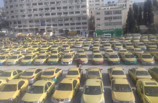 الاردن: سائقو الاجرة يتظاهرون ضد 