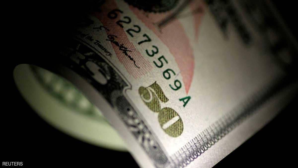تصريحات ترامب تصعد بالدولار لأعلى مستوى في أسبوعين