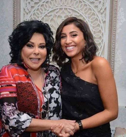 فيديو هكذا ردت دينا الشربيني على منتقدي علاقتها بعمرو دياب!