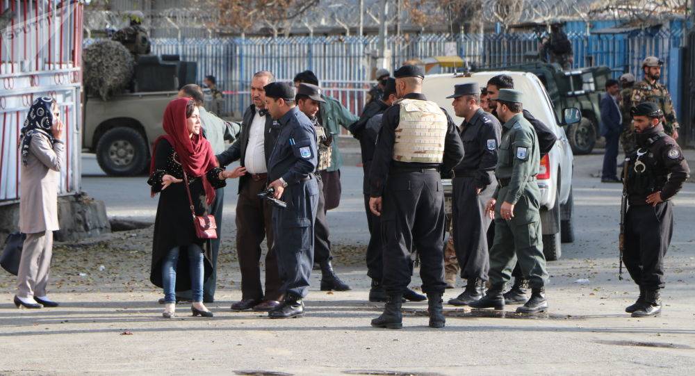 أوزبكستان تتواصل مع روسيا وأمريكا حول تسوية الوضع في أفغانستان