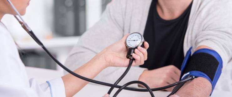 مرض ضغط الدم 'القاتل الصامت'.. أضراره وأخطاء قياسه