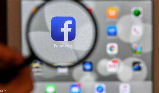 فيسبوك في الجزائر.. ابتزاز وتحرش وقرصنة