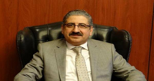 أيوب خلال تخريج دفعة من طلاب الصيدلة في اللبنانية: واجبكم المتابعة والاجتهاد