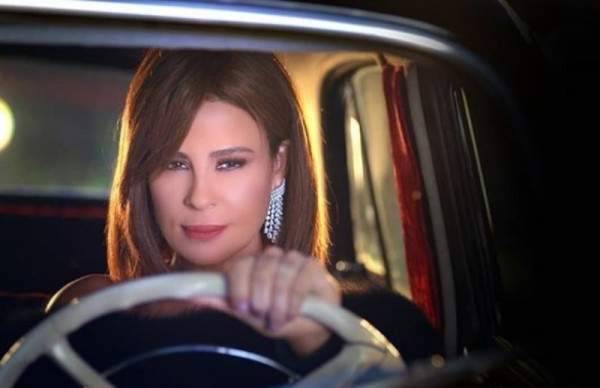 شاهدوا كارول سماحة والأجواء الميلادية التي بدأت تعيشها
