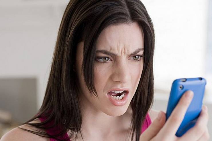 أهم 10 أسباب لضعف الانترنت في هاتفك الذكي