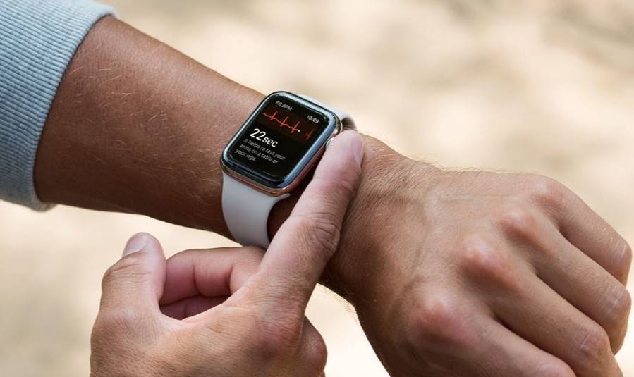 ميزة التخطيط الكهربائي للقلب ستفعل على Apple Watch Series 4 مع تحديث WatchOS 5.1.2