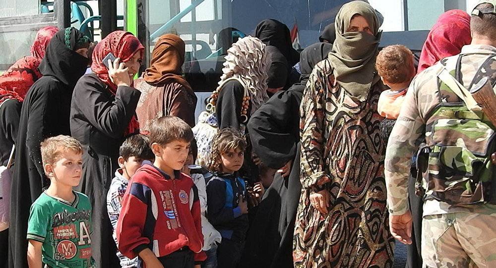 3500 مدني وصلوا من إدلب إلى مناطق سيطرة الدولة خلال 5 أيام