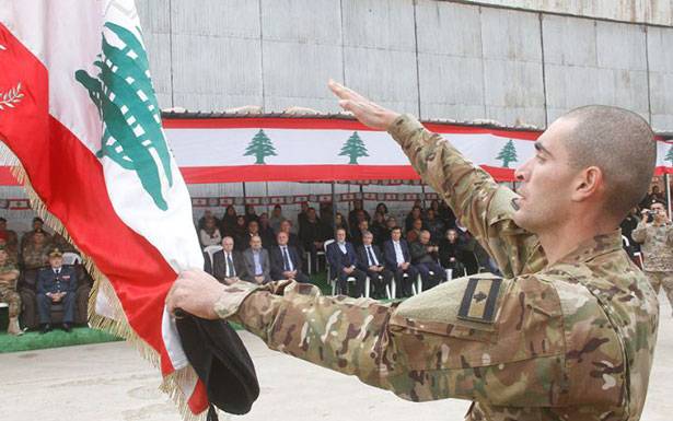 حفـــل تقديم مُجنديـــن مُدّدت خدماتهم