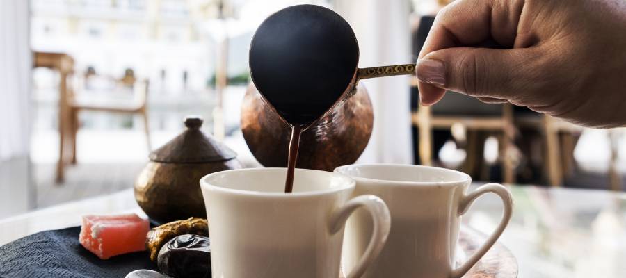 8 علامات تدل على أن شرب القهوة يضمن لك حياة أطول وأكثر صحة