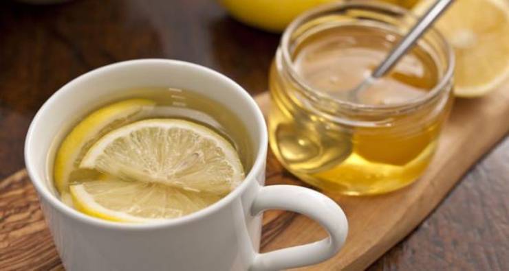 شربت الماء مع الليمون والعسل مدة سنة ...وهذا ما حدث معها
