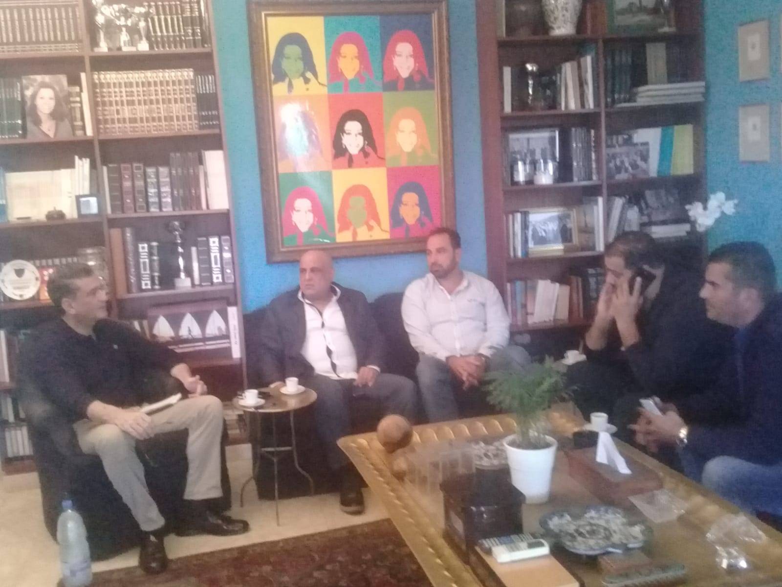 الاحدب عرض وتجار الخردة وضع القطاع واتصل بالسفير التركي متمنيا احياء هذه التجارة