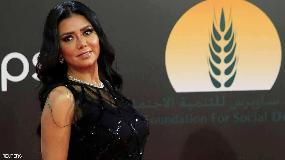 بيان لنقابة المهن التمثيلية بمصر بعد أزمة فستان رانيا يوسف