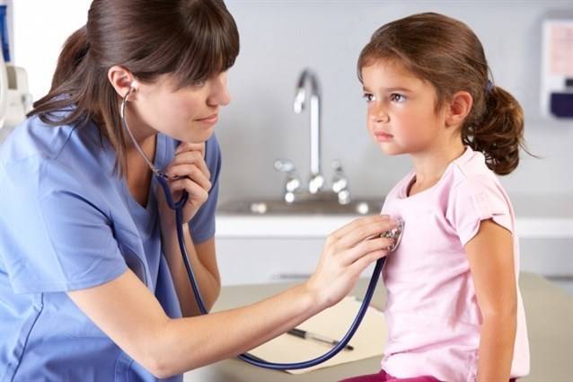 أمراض شائعة مختلفة قد تصيب طفلك هذا الخريف... إحذريها!
