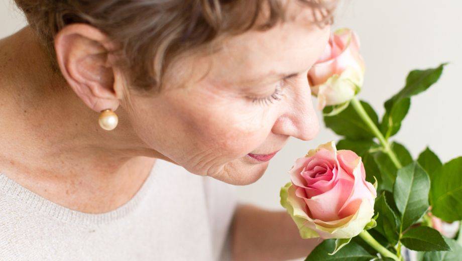 كيف تعيد الإحساس بالشم بعد فقدانه؟