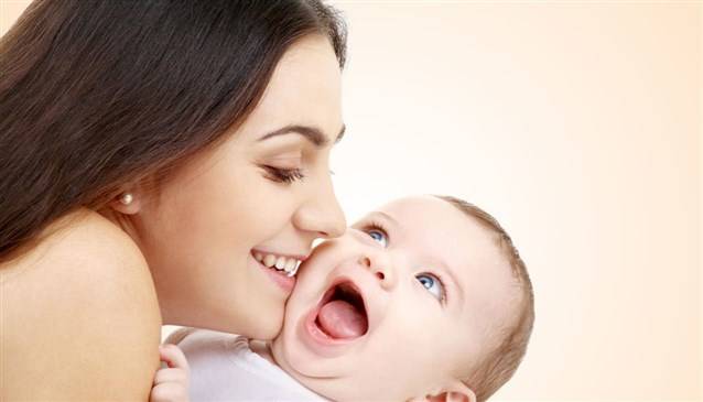 نصائح لإدرار الحليب الكافي لطفلكِ في الصيف