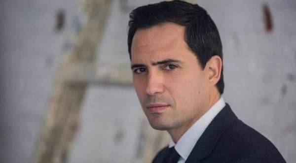 ظافر العابدين لن يطل في الموسم الرمضاني المقبل