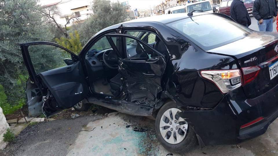 3 جرحى في حادث سير في كفرعقا