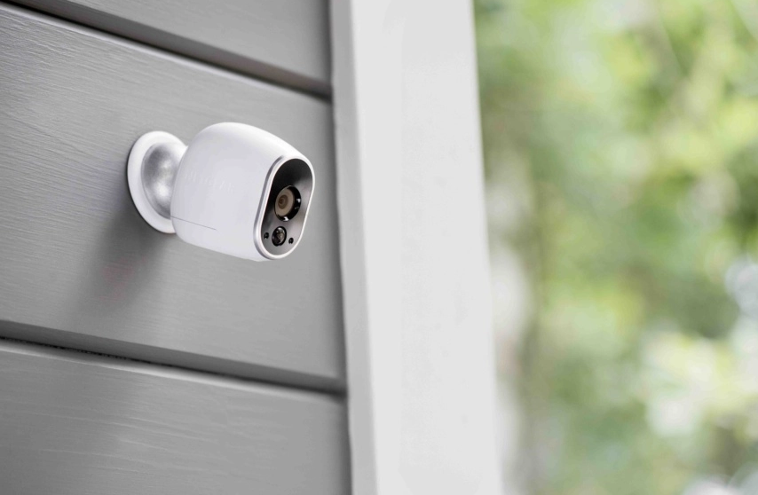 Arlo تطلق تحديث جديد من كاميرة المراقبة بسعر يبدأ من 399 دولار