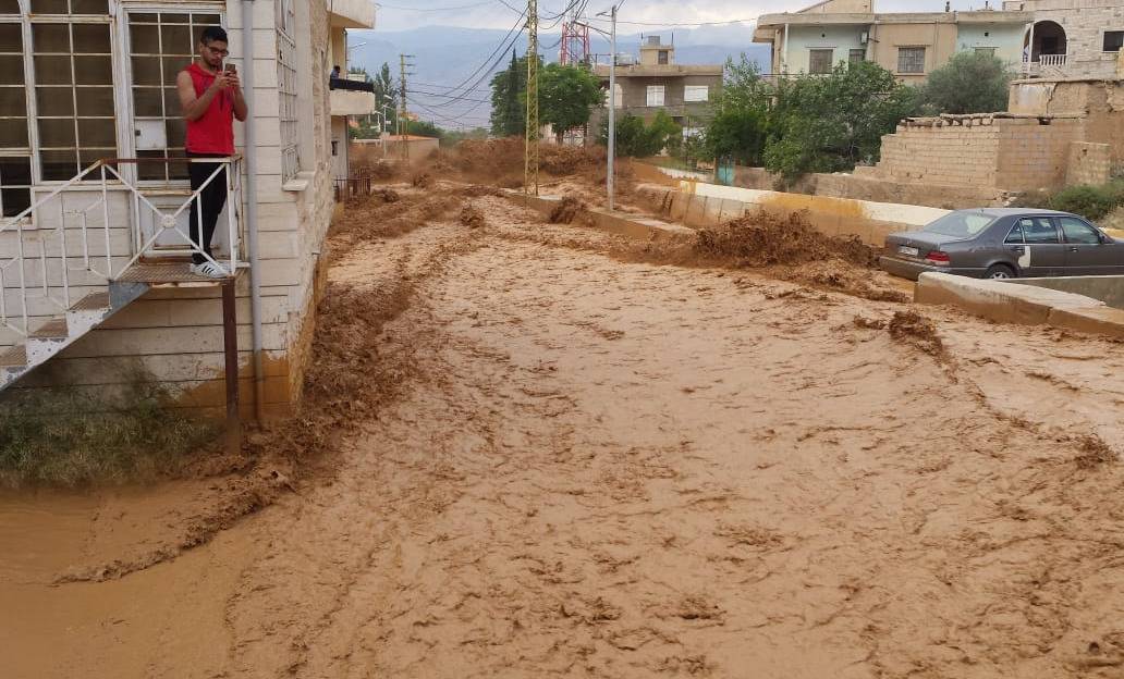 لبنان تحت خطر السيول الجارفة..