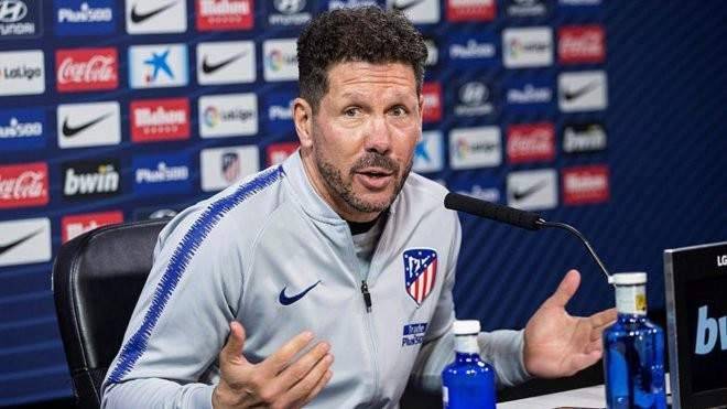 سيميوني: هنيئاً لمودريتش، لكن غريزمان وفاران افضل