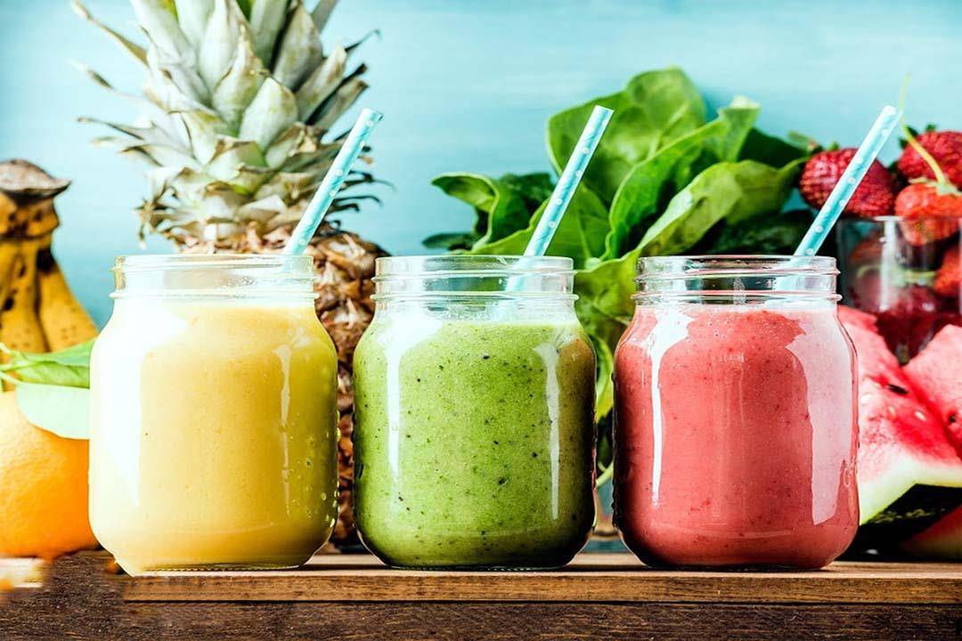 لمحبي العصائر الطبيعية.. 3 أنواع مختلفة وصحية