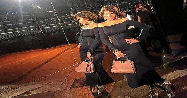 ما قصة حمل منى زكي بطفلها الرابع؟