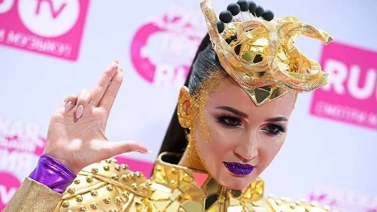 من هي أيقونة الأناقة الروسية؟