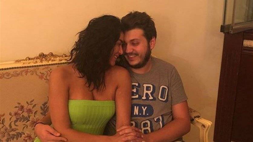 صورة ترصد إبن نادين الراسي يحمل سلاحاً في الشارع!