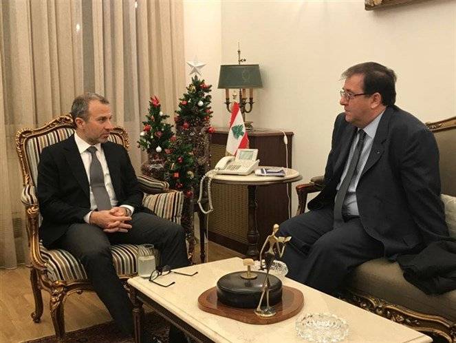 الوزير باسيل بحث مع مدير عام "الاونروا" كلاوديو كوردوني عملها في لبنان