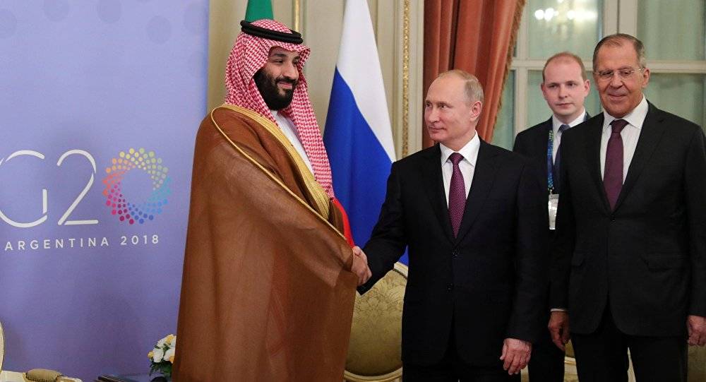 تقرير: بوتين ينقذ ولي العهد السعودي من العزلة (فيديو)