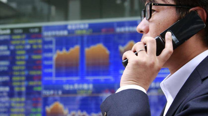 نيكي ينخفض 1.27% في بداية التعامل بطوكيو