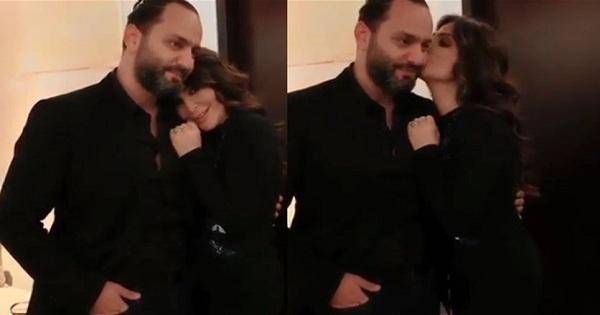 بالفيديو: دلع اليسا وقبلتها لهذا الرجل الوسيم تغزو الإنترنت!