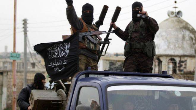 القذائف السامة التي أُطلقت على حلب صنعت وعدّلت من قبل خبراء فرنسيين