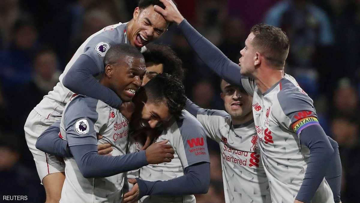 ليفربول يعود من بيرنلي بـ 4 أرقام قياسية