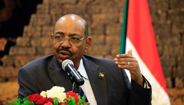 "فرحة ما تمت"... الحكومة السودانية للمواطنين: فهمتم التصريح خطأ
