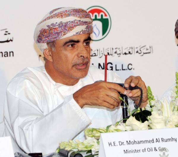وزير النفط العماني لا يستبعد إعفاء إيران وفنزويلا من تخفيض الإنتاج النفطي
