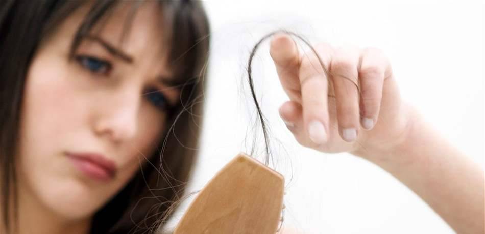 الصلع عند النساء.. بين الأسباب والعلاج