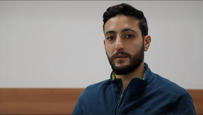 من غزة المحاصرة.. لاعب فلسطيني يحلم بمغازلة شباك بوفون