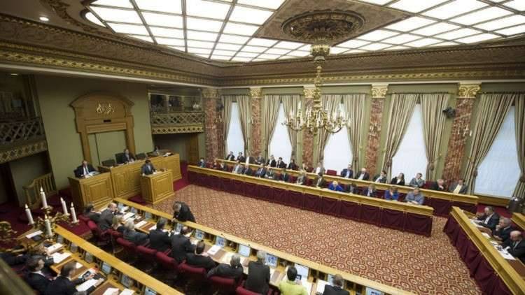 أول دولة أوروبية تتيح استخدام المواصلات العامة مجانا