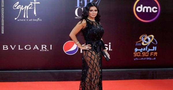 بعد إطلالتها في مهرجان القاهرة السينمائي... رانيا يوسف تتعرض للانتقادات