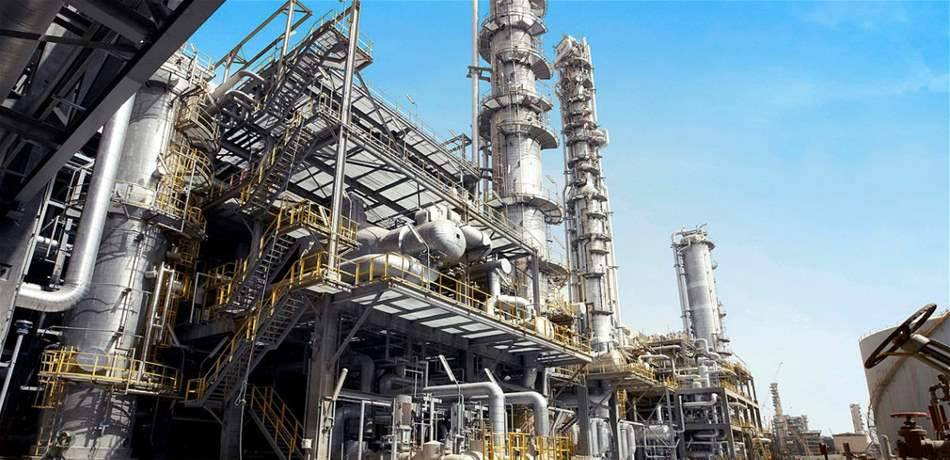 مصر تعلن عن مشروع أضخم مجمع للبتروكيماويات