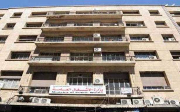 إجتماع في وزارة الأشغال لبحث موضوع

نقل البضائع والترانزيت بين لبنان وسوريا