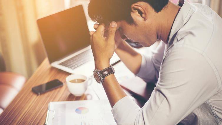 الضغط العصبي خطر محدق بالمراهقين