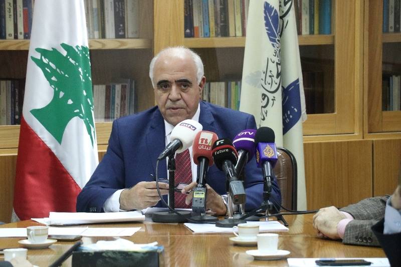 رسميون اتصلوا بالقصيفي مهنئين