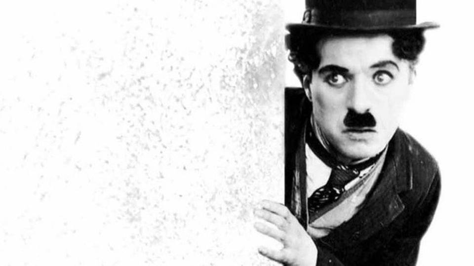 كيف حاول اليابانيون قتل الكوميدي تشارلي تشابلن؟