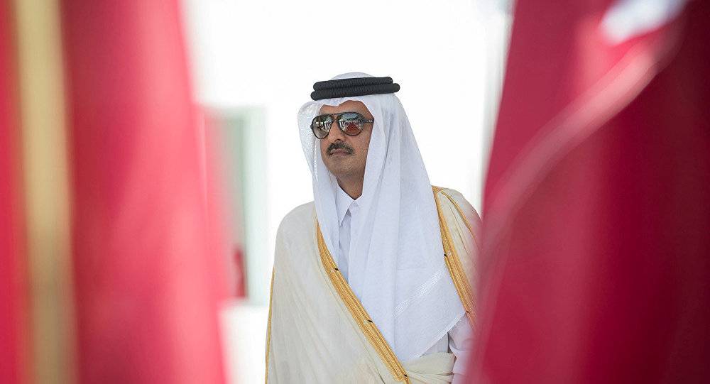أمير قطر يستقبل أعضاء من الكونغرس الأمريكي