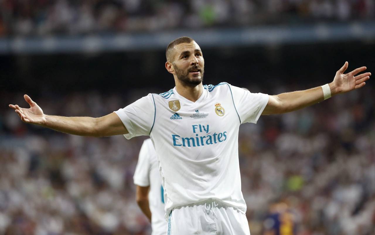 بنزيمة يحرز هدف بشباك فاليكانو مانحا فريقه نقاط المباراة الثلاث
