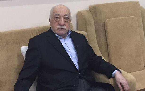 أوغلو: ترامب أبلغ أردوغان أنه يعمل  على تسليم فتح الله غولن لتركيا