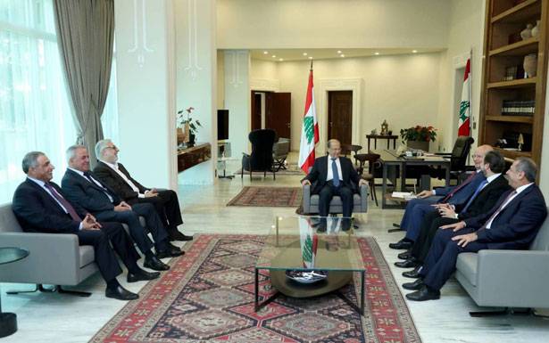 عون ابلغ «اللقاء التشاوري»: نصحت الحريري باستقبالكم لانهاء فقدان الثقة