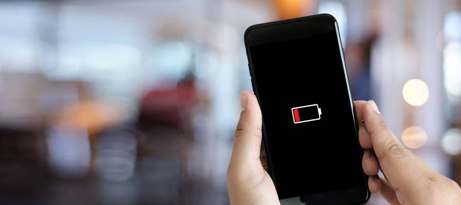 إليك كل الطرق الممكنة لإطالة عمر بطارية أجهزة آيفون